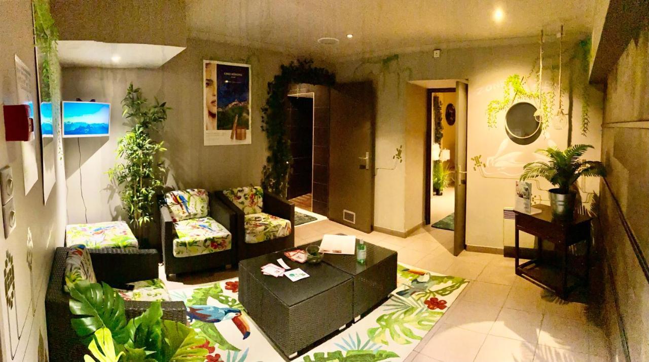 Kyriad Restaurant Centre Spa Віші Екстер'єр фото