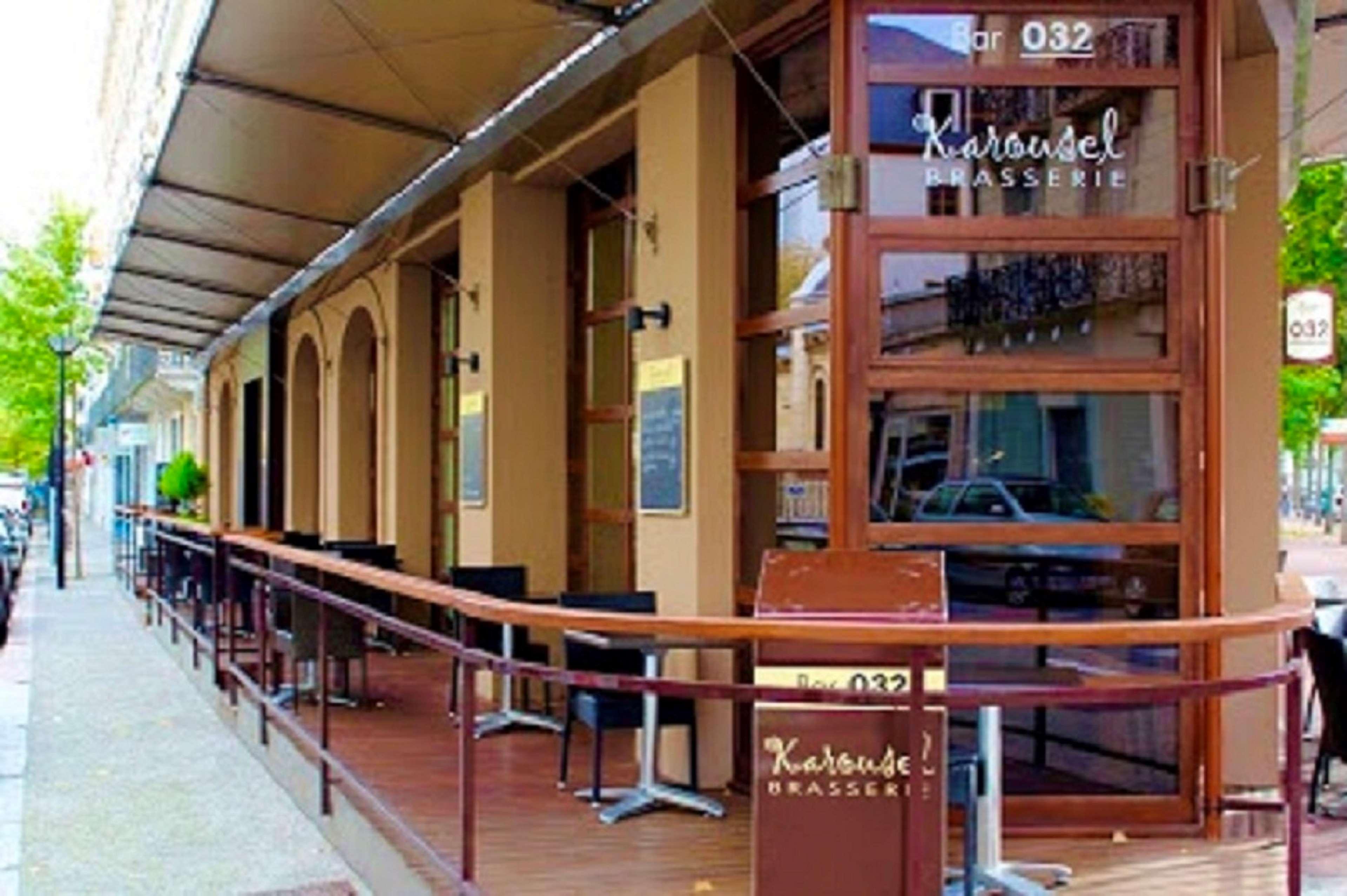 Kyriad Restaurant Centre Spa Віші Екстер'єр фото